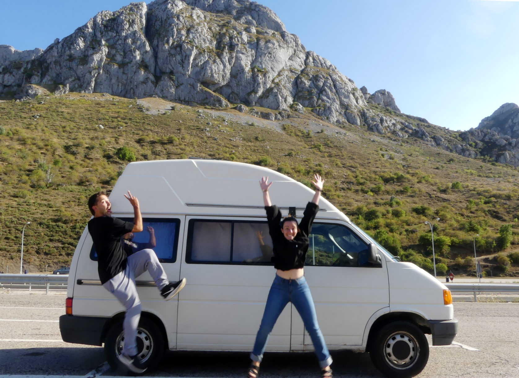 Contacto Mallorca Adventure Vans